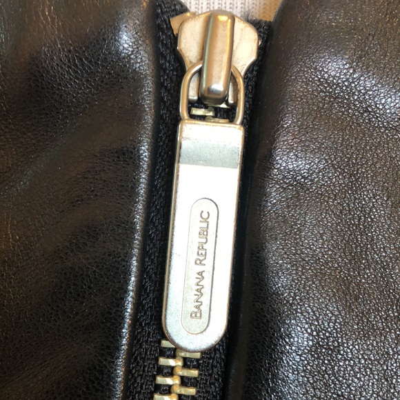 Banana Republic Leather Vest - Picture 5 of 17